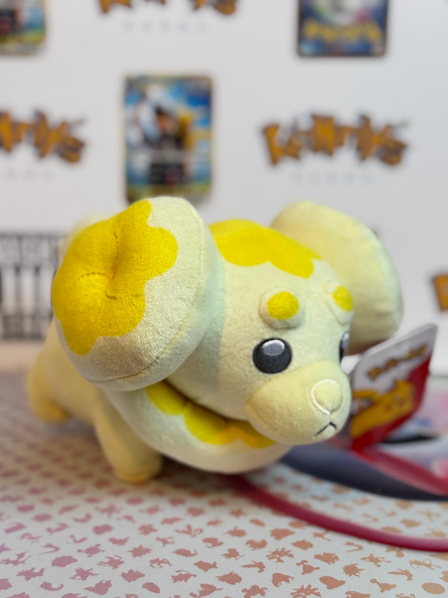 Pokémon 8” Plush toy - Fidough