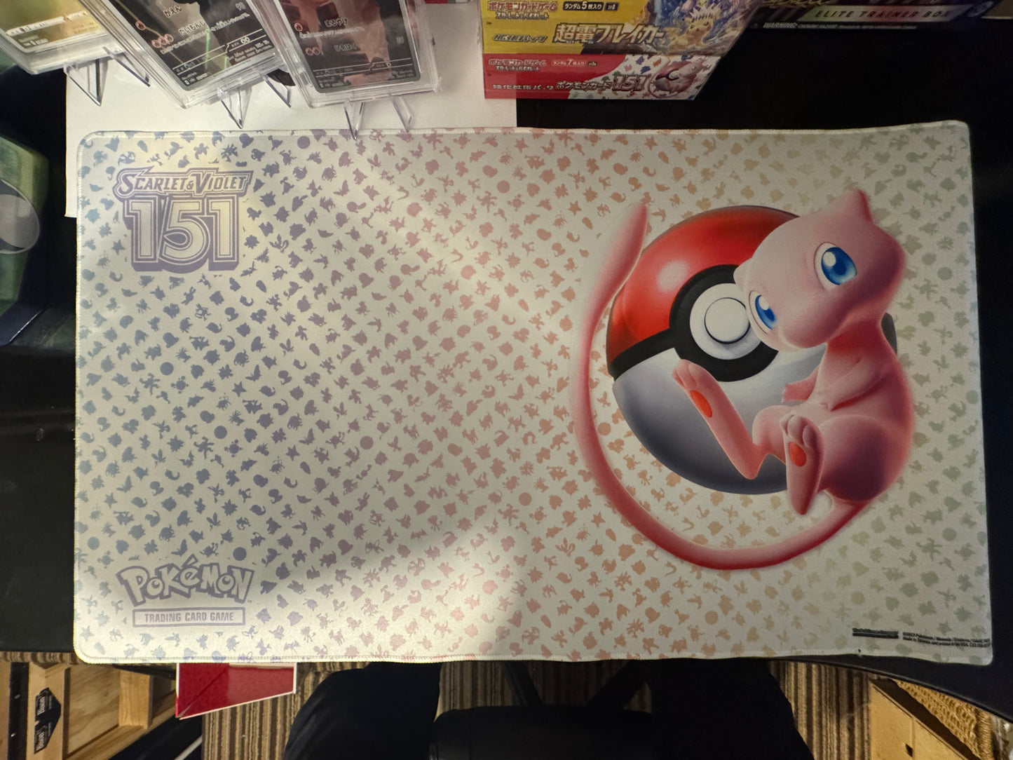 Pokémon TCG: 151 Mew Playmat