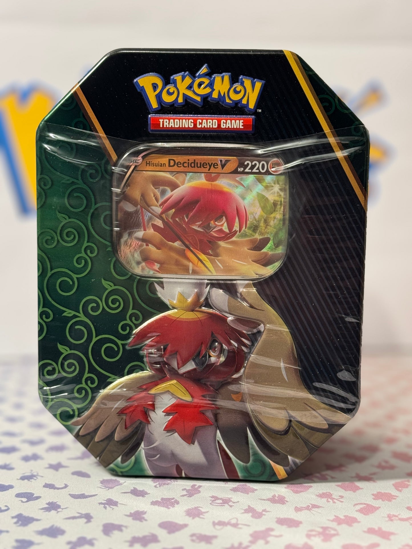 Pokémon TCG: Divergent Powers Collectors Tin - Hisuian Decidueye V