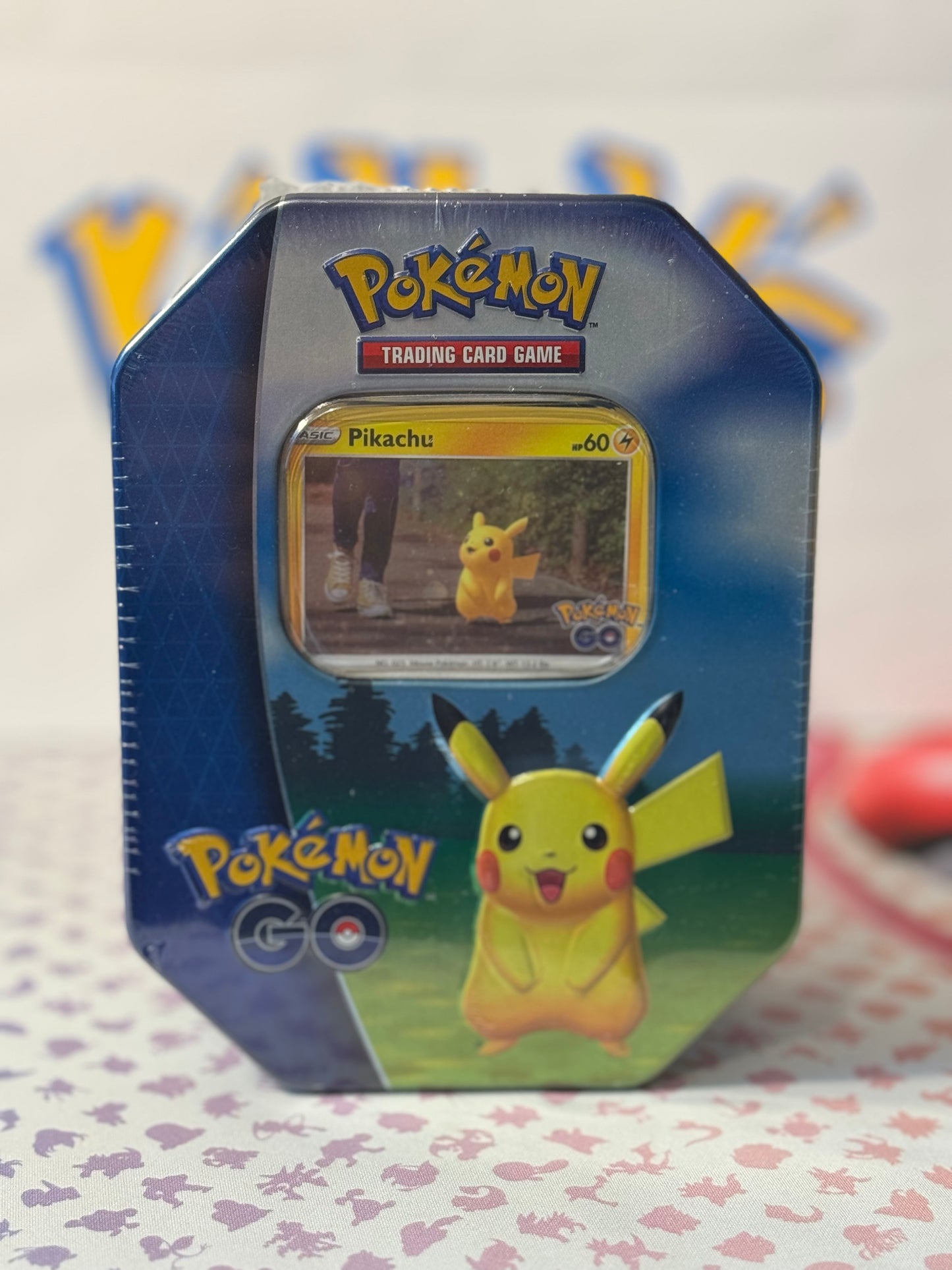 Pokémon TCG: Pokémon Go tin (Pikachu)