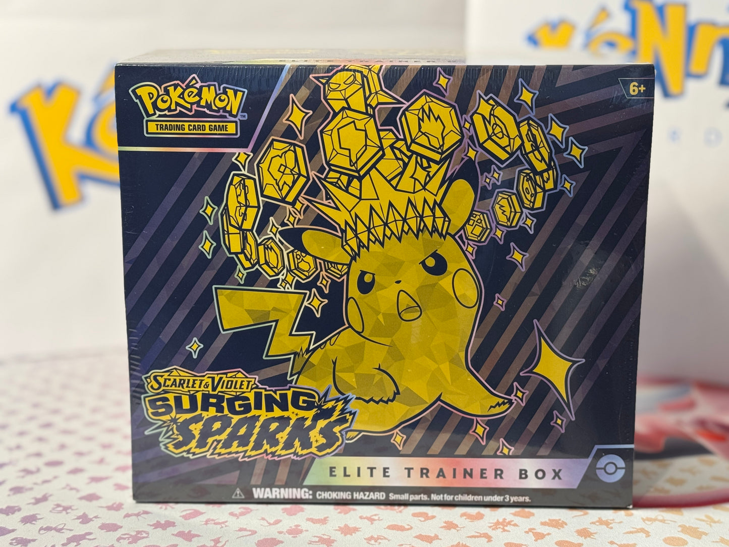 Pokémon TCG: Scarlet & Violet 8 - SURGING SPARKS Elite Trainer Box