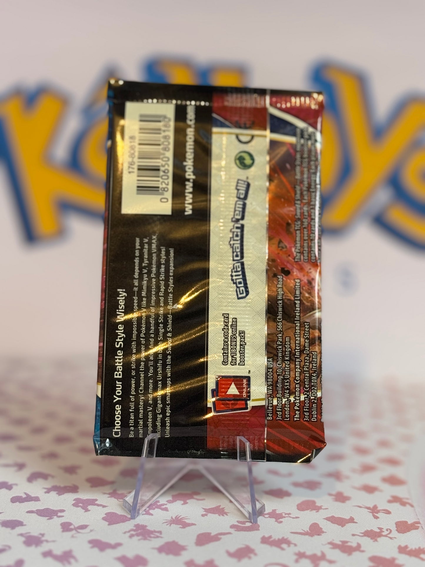 Pokémon TCG: Sword & Shield - DARKNESS ABLAZE