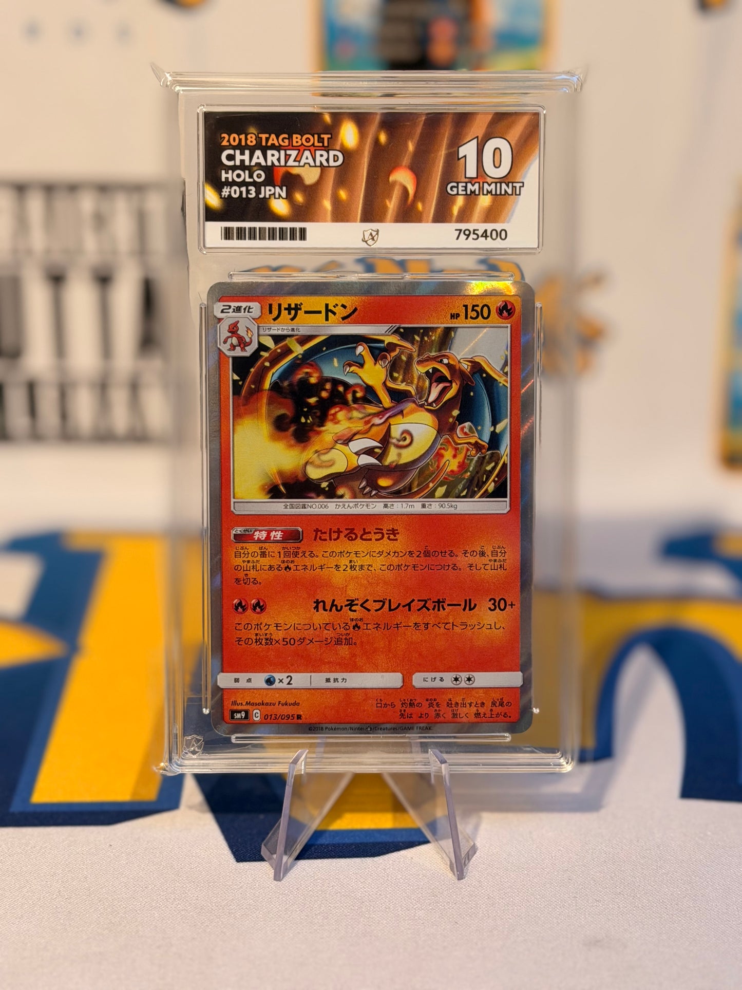 2018 Tag Bolt - Charizard - Gem Mint 10