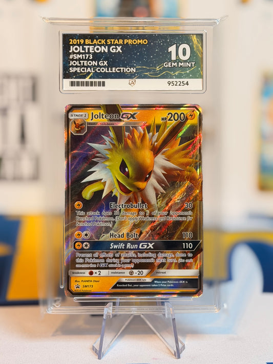 2019 Black Star Promo  - Jolteon - Gem Mint 10