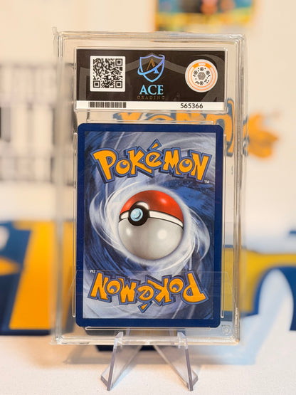 2021 Celebrations - Reshiram - NM-MT 8